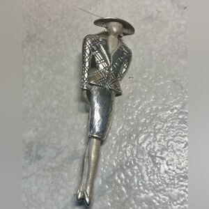 Vintage 1970s 925 Elegant Lady Brooch